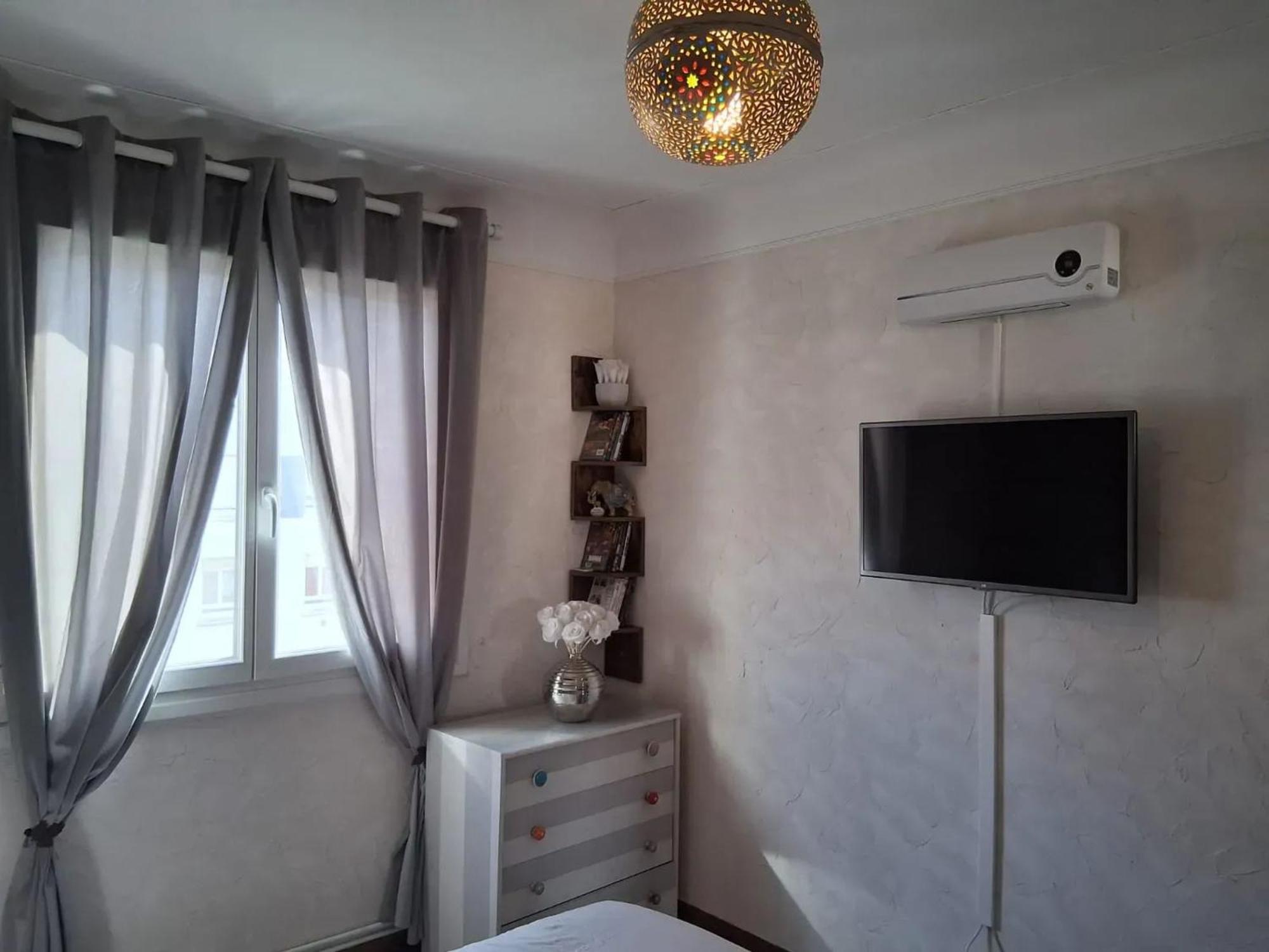 Appartement Moderne A Perpignan Avec Vue Sur La Montagne Buitenkant foto